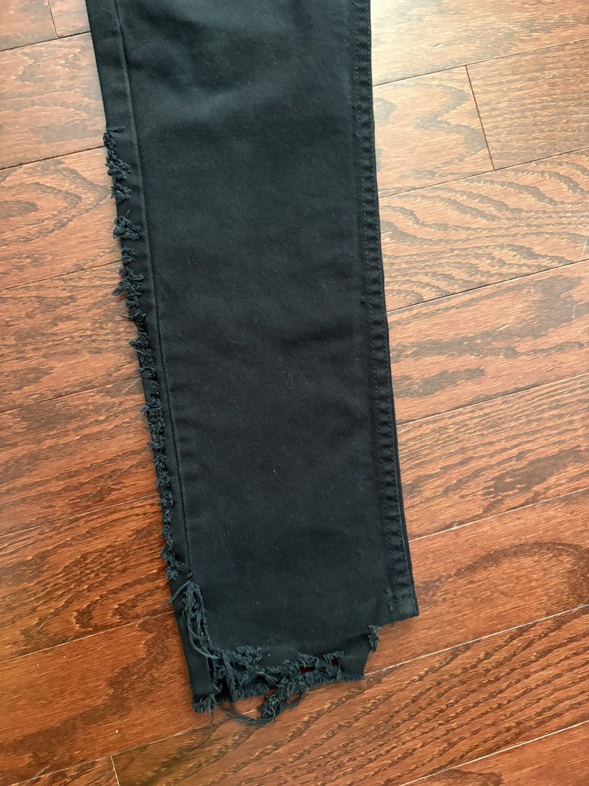 Levi's Levi’s Black 510 slim Jean distressed Size US 29 - 2 Thumbnail