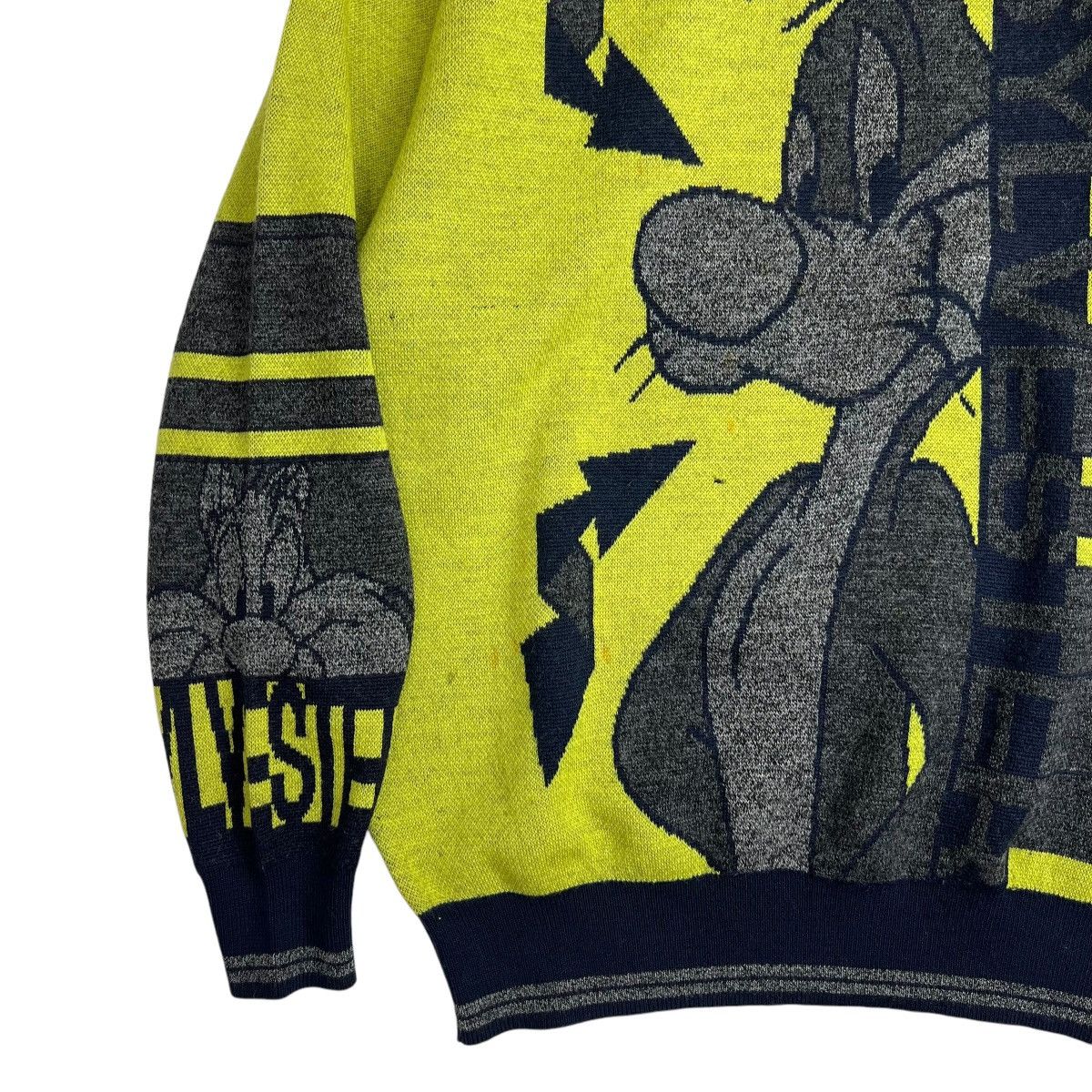 Disney 90’s Sylvester Disney®️Embroidered Crewneck jumper Size US M / EU 48-50 / 2 - 3 Thumbnail