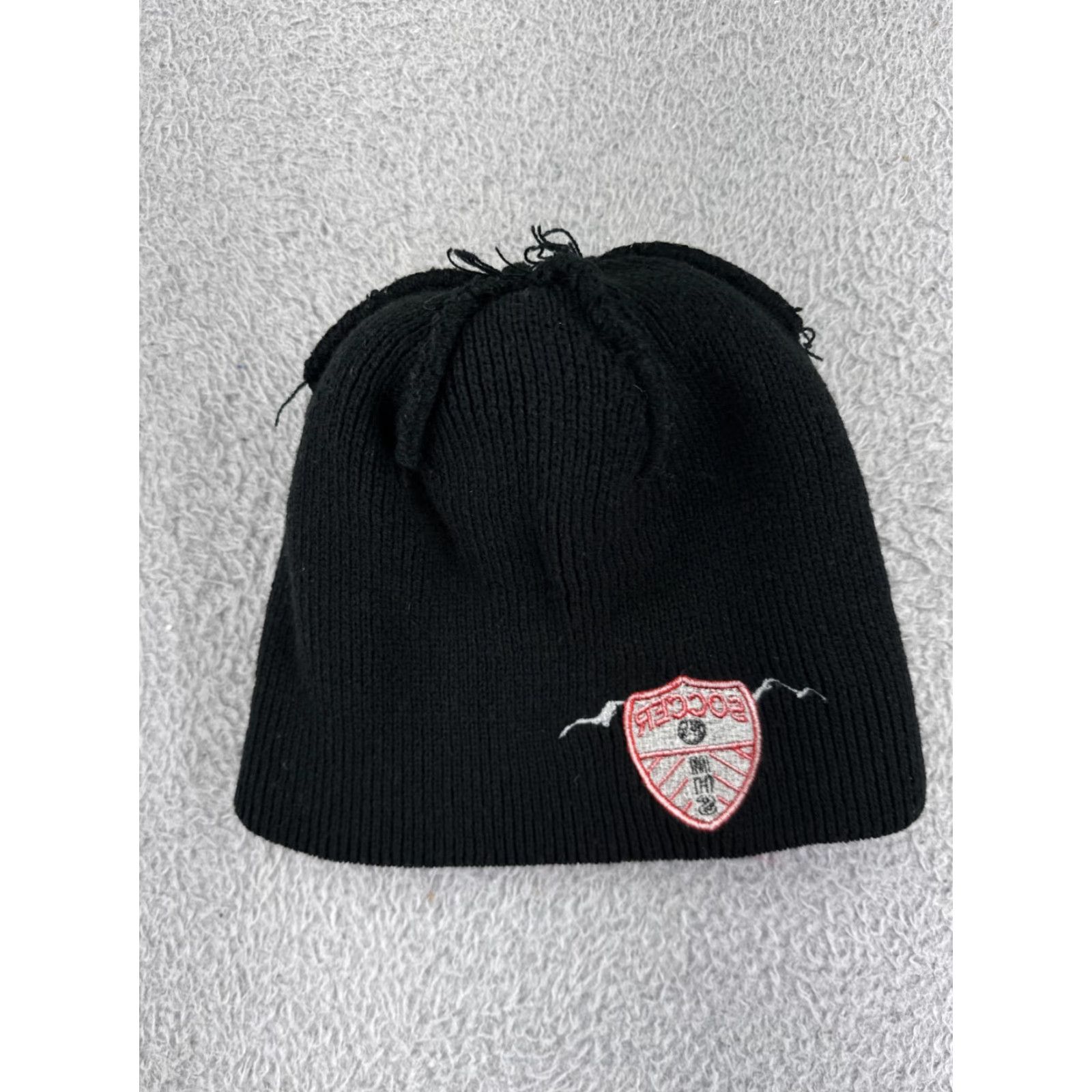 Vintage SOCCER Beanie Hat Adult One Size Black Red Pom 100% Acrylic Knit Casual Mens Size ONE SIZE - 5 Thumbnail