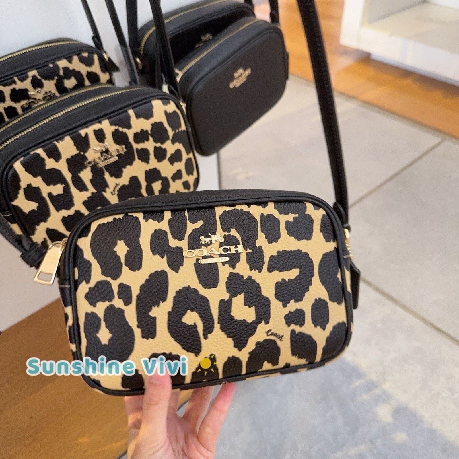 Coach NWT Coach Mini Jamie Camera Bag CBL95 Gold/Leopard Size ONE SIZE - 1 Thumbnail