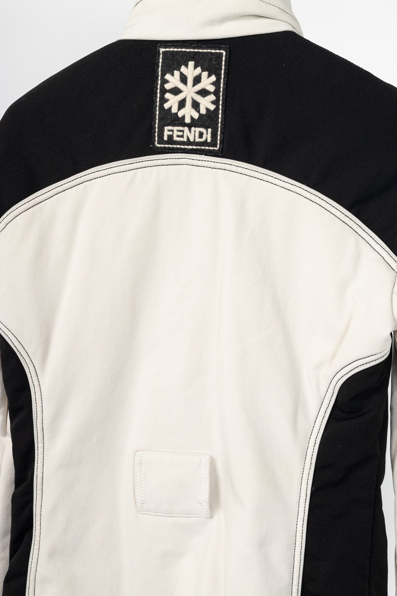 Fendi Fendi White & Black Colourblock Hidden-Hood Zip Jacket Size S / US 4 / IT 40 - 8 Thumbnail