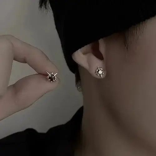 VIBE Star Zircon Crystal Stone Earrings Size ONE SIZE - 1 Thumbnail