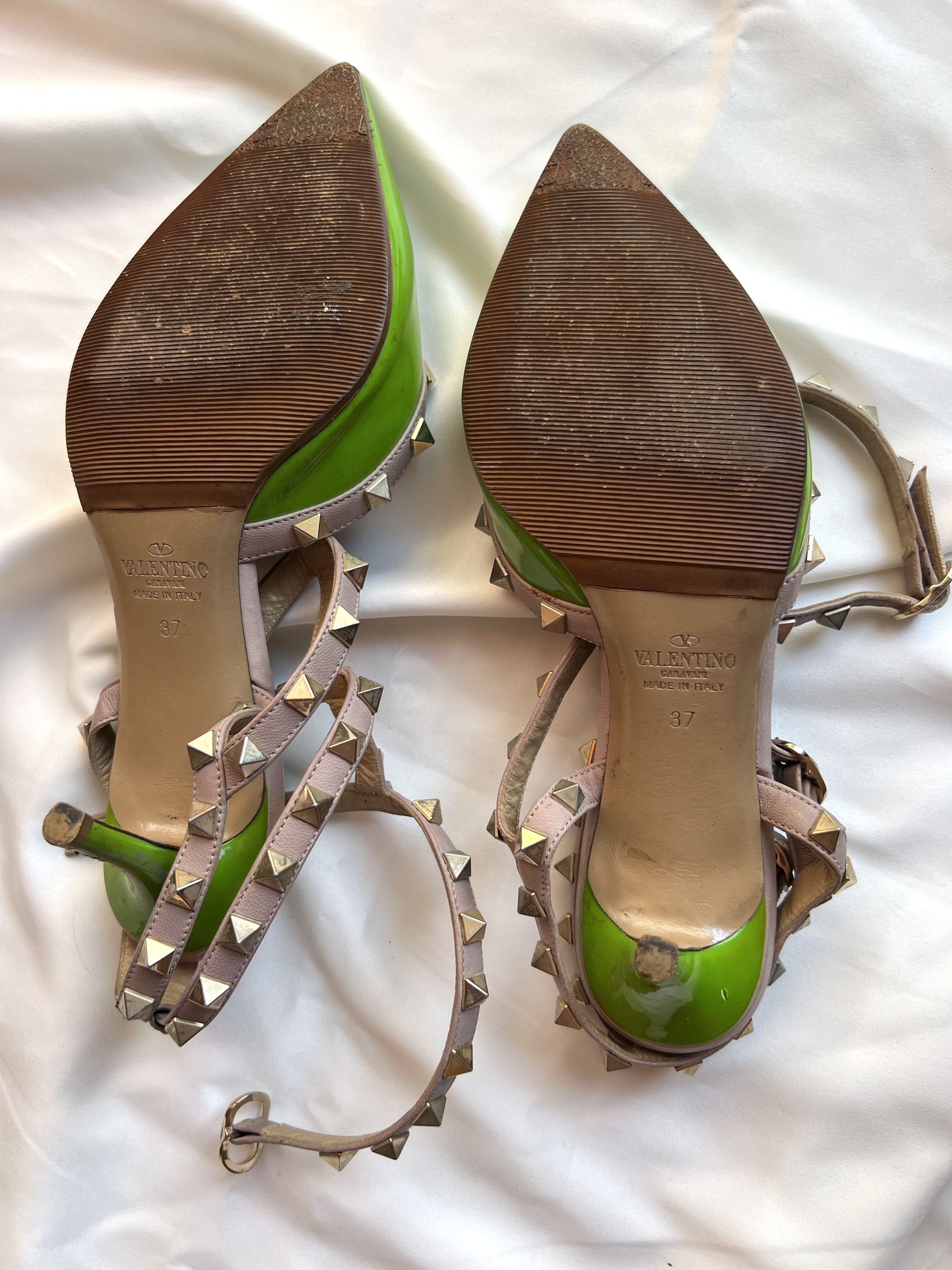 Valentino Authentic Valentino Garavani Rockstud heels Size US 6.5 / IT 36.5 - 5 Thumbnail