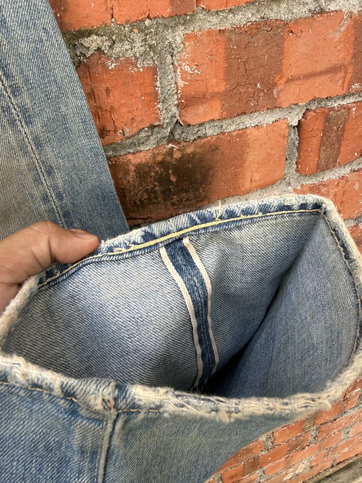 Levi's Vintage Clothing W31x32.5 Vintage levi’s 501xx redline big E LVC buckle back Size US 31 - 6 Thumbnail