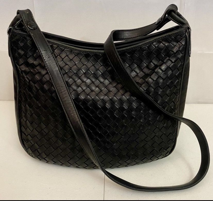 Cole Haan Cole Haan Black Leather Intrecciato Woven Shoulder Bag Size ONE SIZE - 1 Thumbnail