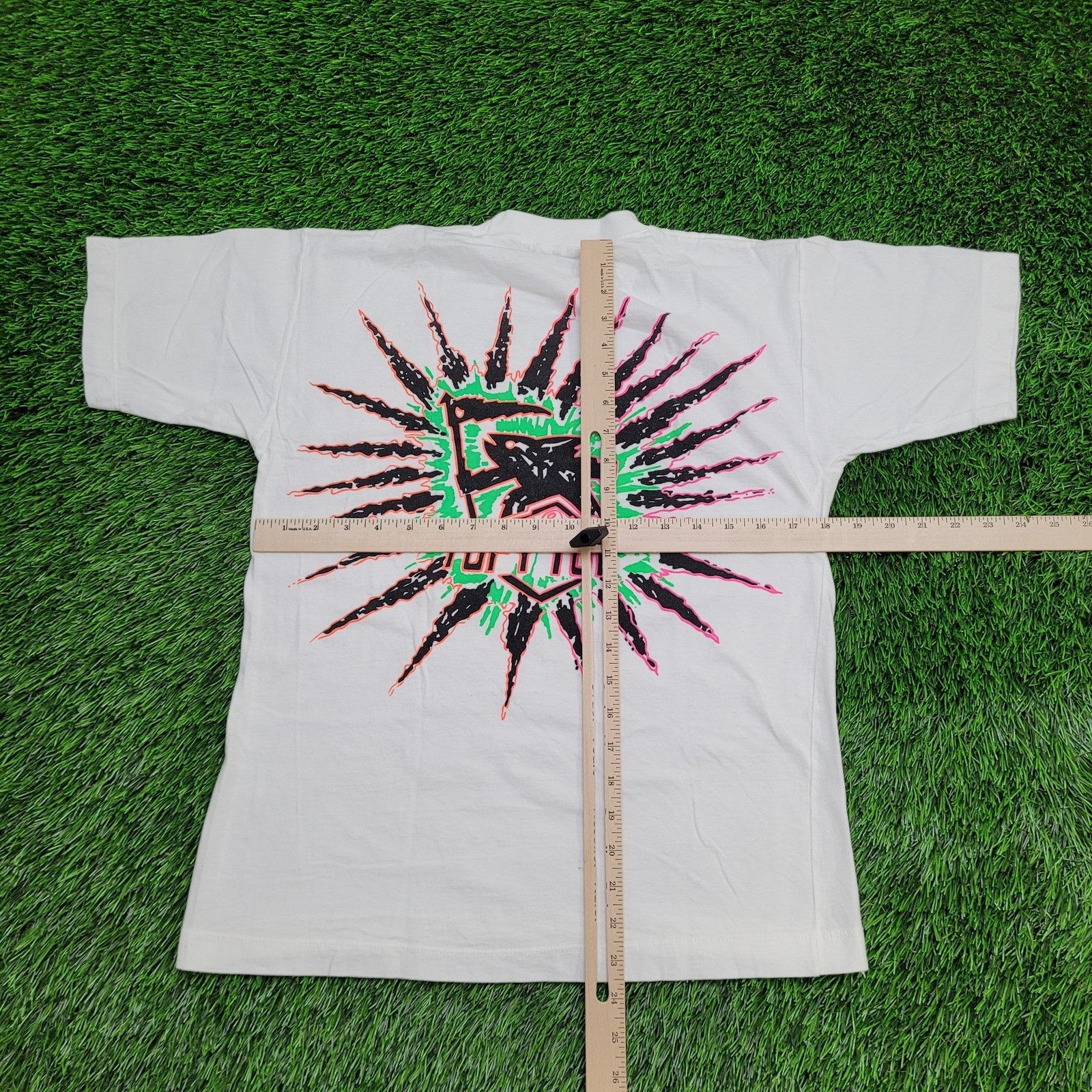Vintage VTG 90s Topy-Top Shark Surf Shirt XS/S White Neon Pink Green Size US S / EU 44-46 / 1 - 10 Thumbnail