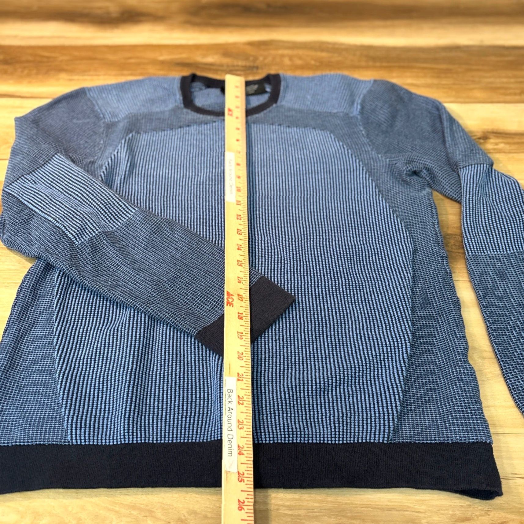 Armani Exchange Armani Exchange Mens XL Blue Waffle-Knit Crewneck Sweater Geometric Knit Logo Casual Pullover Used for Travel, Fall, Winter, Spring Womens? Size US XL / EU 56 / 4 - 4 Thumbnail