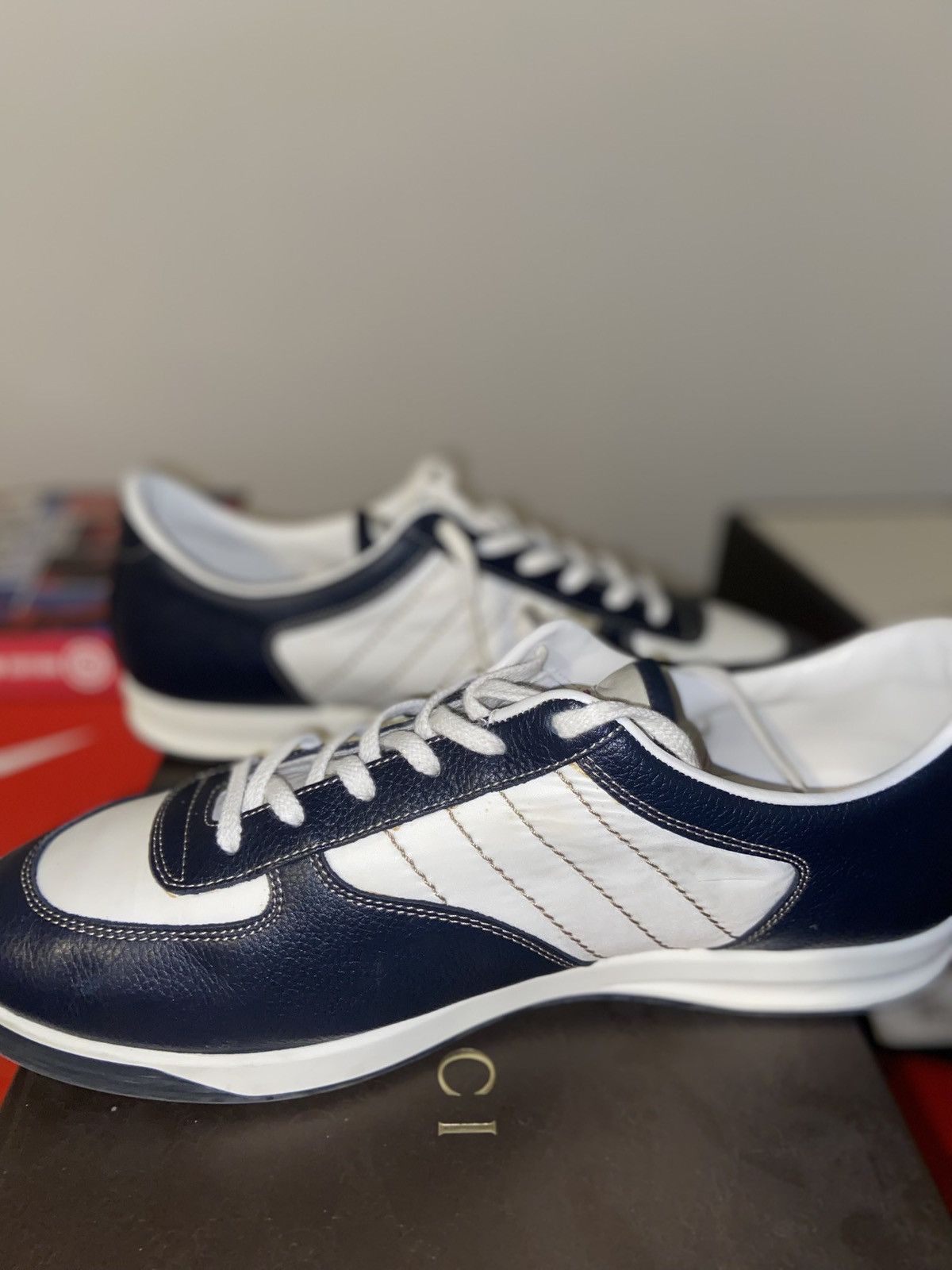 Gucci Gucci Low Top Leather Sneakers Navy Size US 12 / EU 45 - 3 Thumbnail