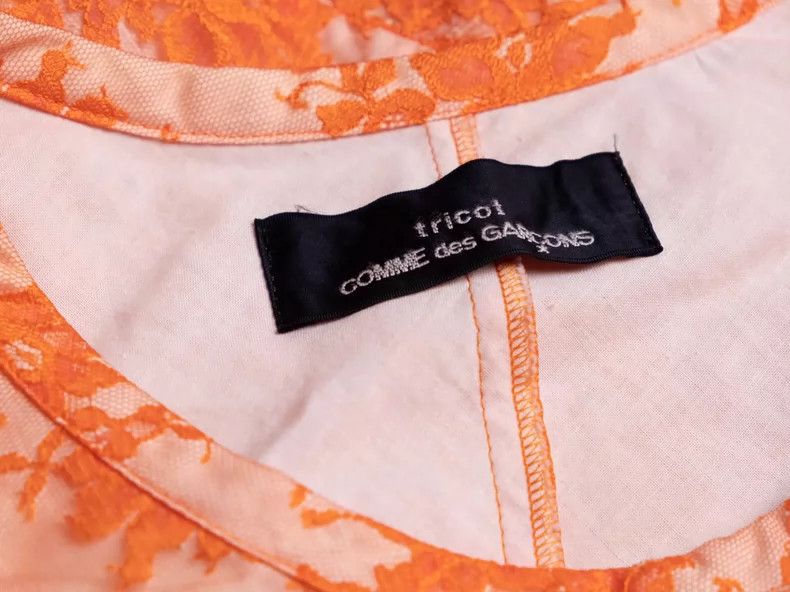 Comme des Garcons Comme Des Garcons Orange embroidered lace morphing dress Size S / US 4 / IT 40 - 8 Thumbnail