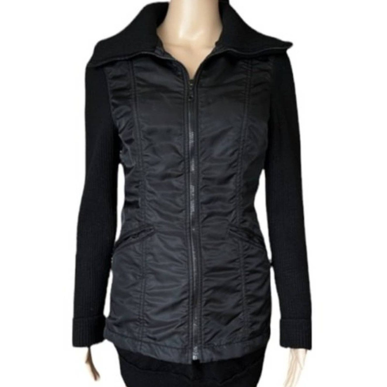 Sisley SISLEY Black Bomber Jacket Made in Italy, XS SRP: $600 Size XS / US 0-2 / IT 36-38 - 4 Thumbnail