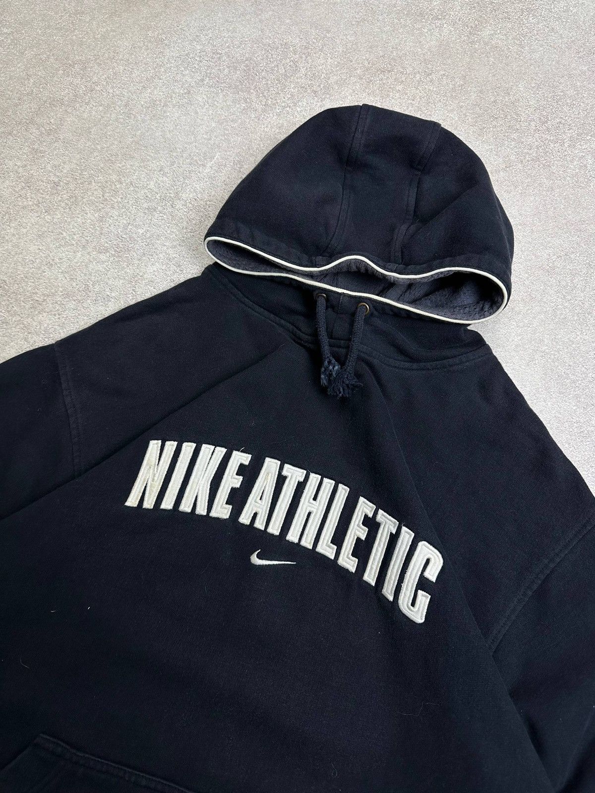Nike Vintage Nike Athletic Central Logo Boxy Hoodie Rare Y2K L Size US L / EU 52-54 / 3 - 3 Thumbnail