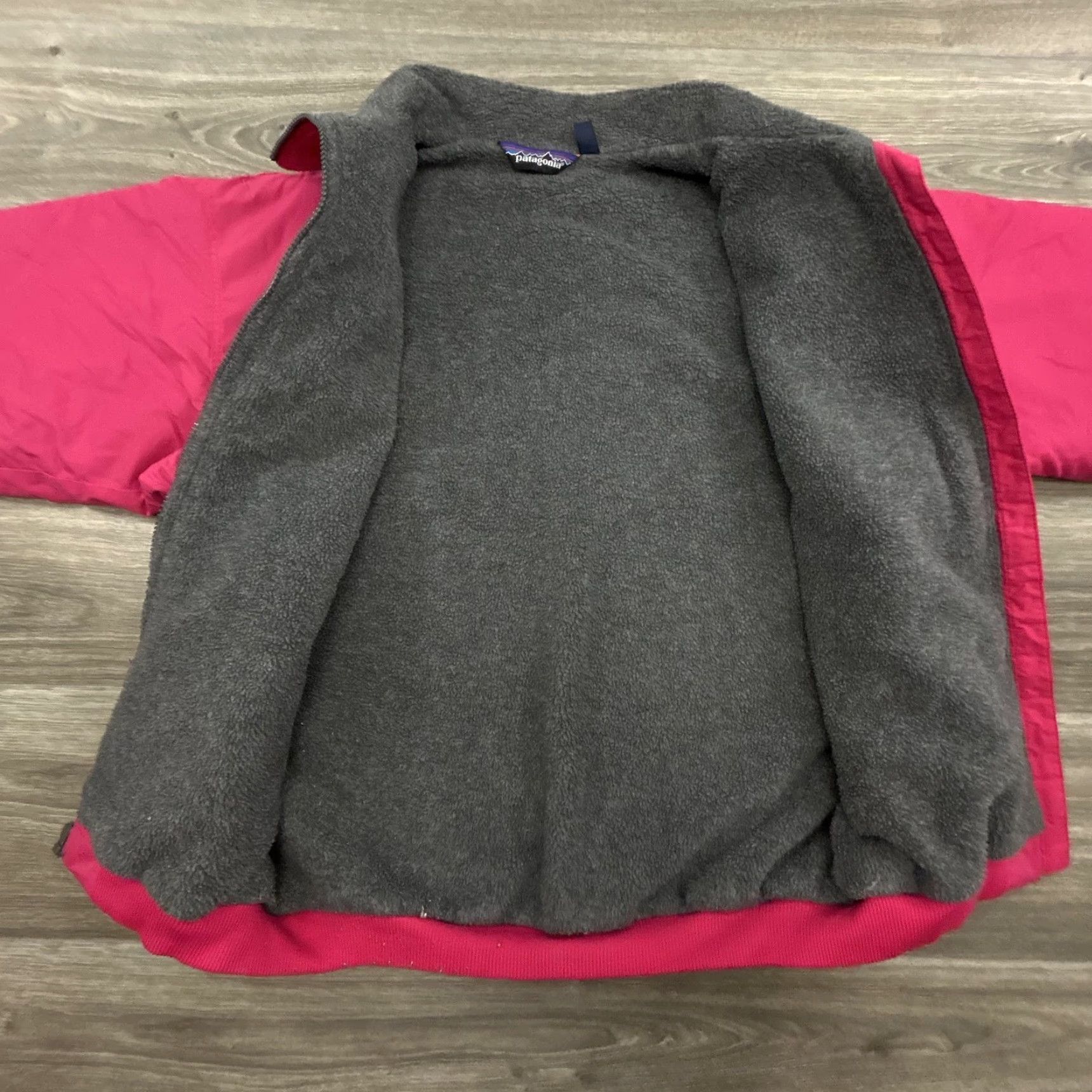 Patagonia VINTAGE Patagonia Jacket Womens L Pink 90s Shelled Synchilla Bomber Zip Full-Zip Pockets Made in USA Size L / US 10 / IT 46 - 6 Thumbnail