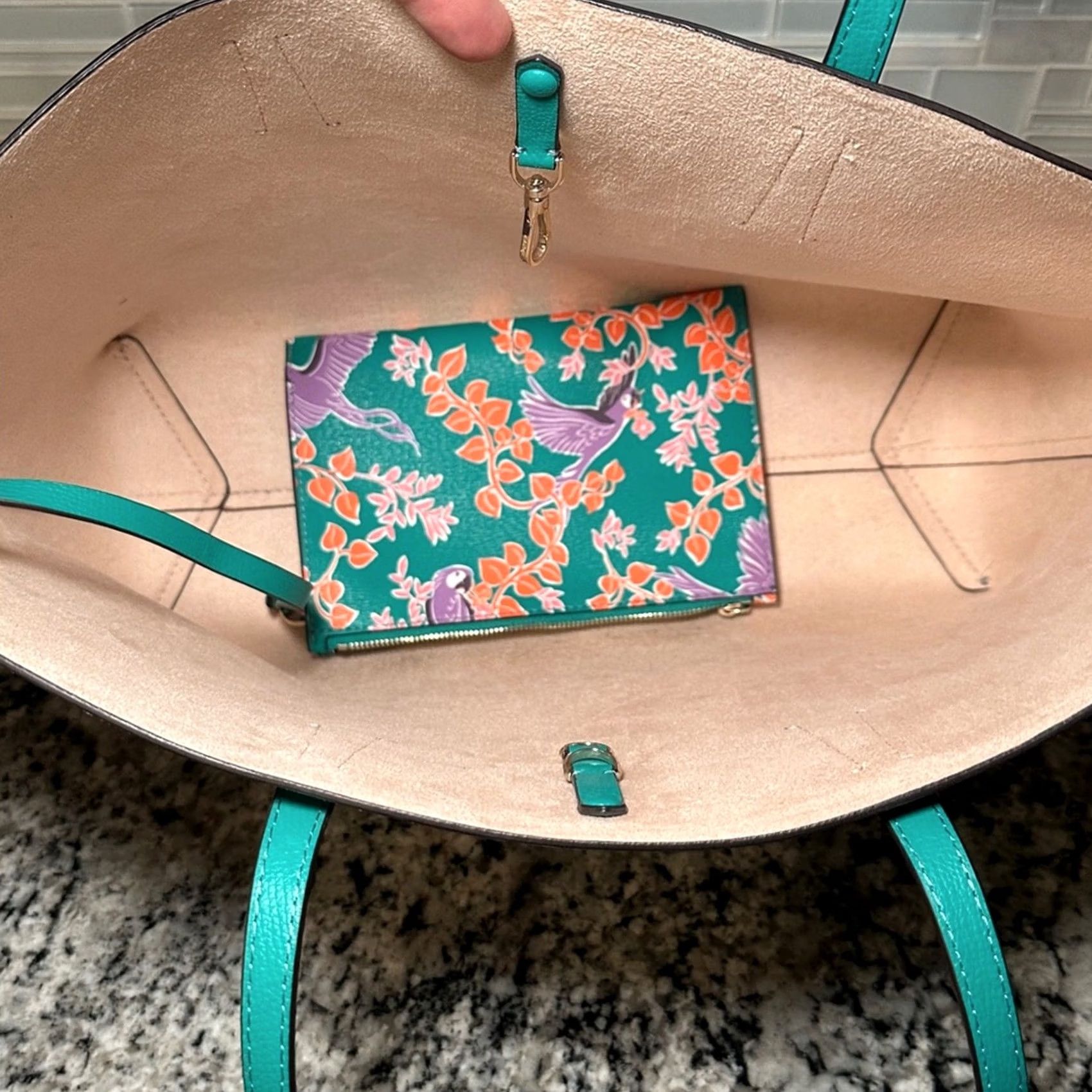 Vintage VINTAGE Kate Spade New York Molly Bird Party Large Tote w/ Matching Wallet Green Teal Orange Purple Pink Leather Tote Women Size ONE SIZE - 6 Thumbnail