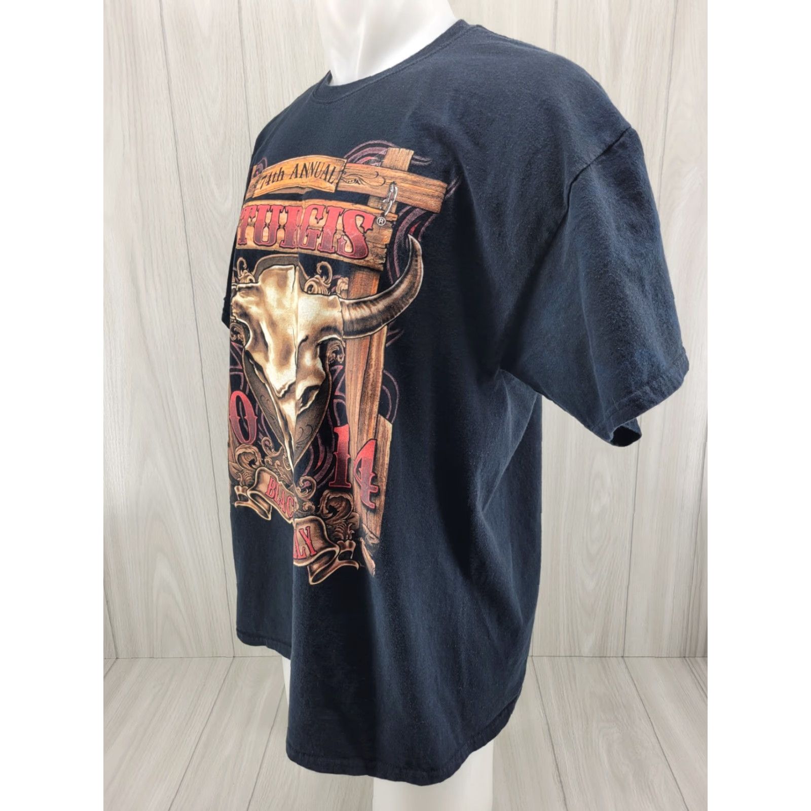 Gildan Sturgis 74th Black Hills Rally 2014 Mens T-Shirt XL Black Motorcycle Rally Gildan Shirt Mens XL Black Sturgis 2010s Size US XL / EU 56 / 4 - 3 Thumbnail