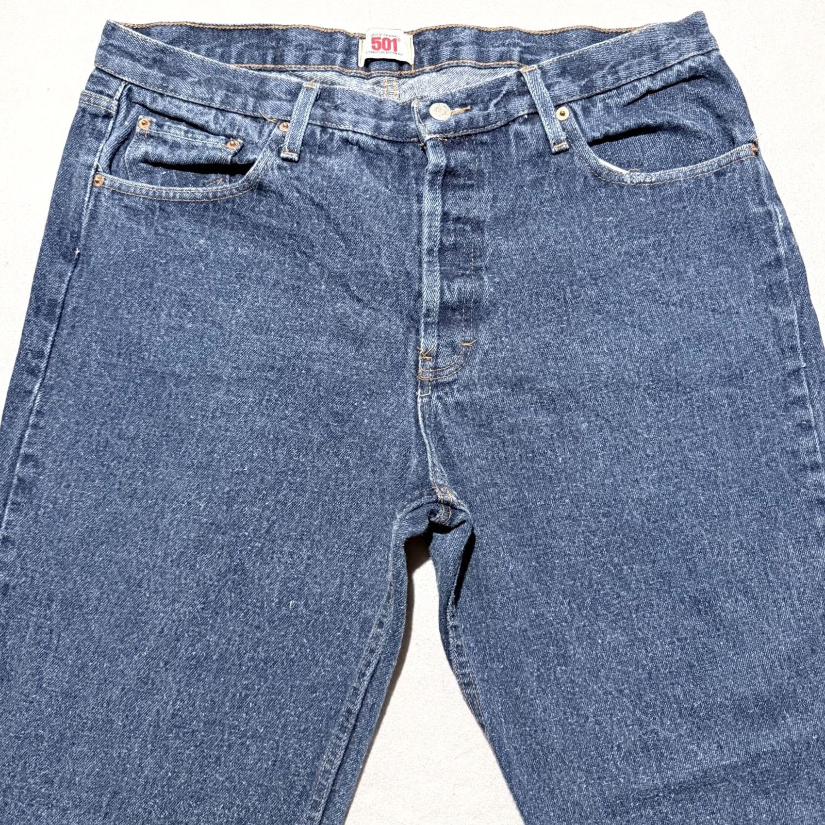 Levi's Vintage Levi's 501 Original Straight Leg Button-Fly Jeans Blue Denim Y2K 38X32 Size US 38 / EU 54 - 3 Thumbnail