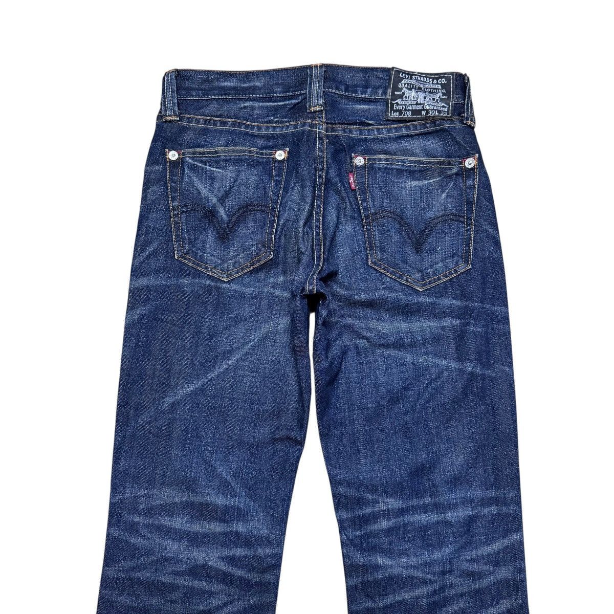 Levi's 2000s Levis 708 Flare Jeans Low Rise Hedi Slimane Size US 30 / EU 46 - 9 Thumbnail