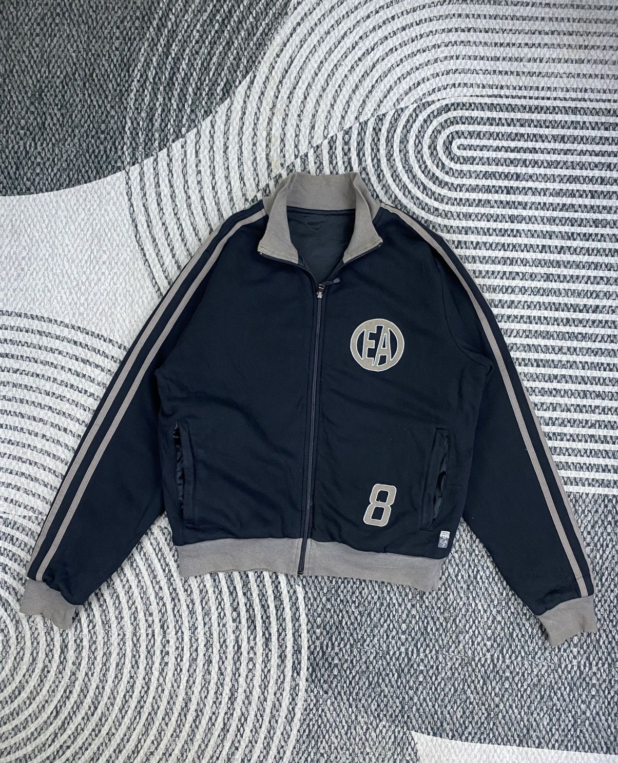 Emporio Armani 🔥Emporio Armani EA7 Big Logo Spellout Reversible Jacket Size US L / EU 52-54 / 3 - 3 Thumbnail