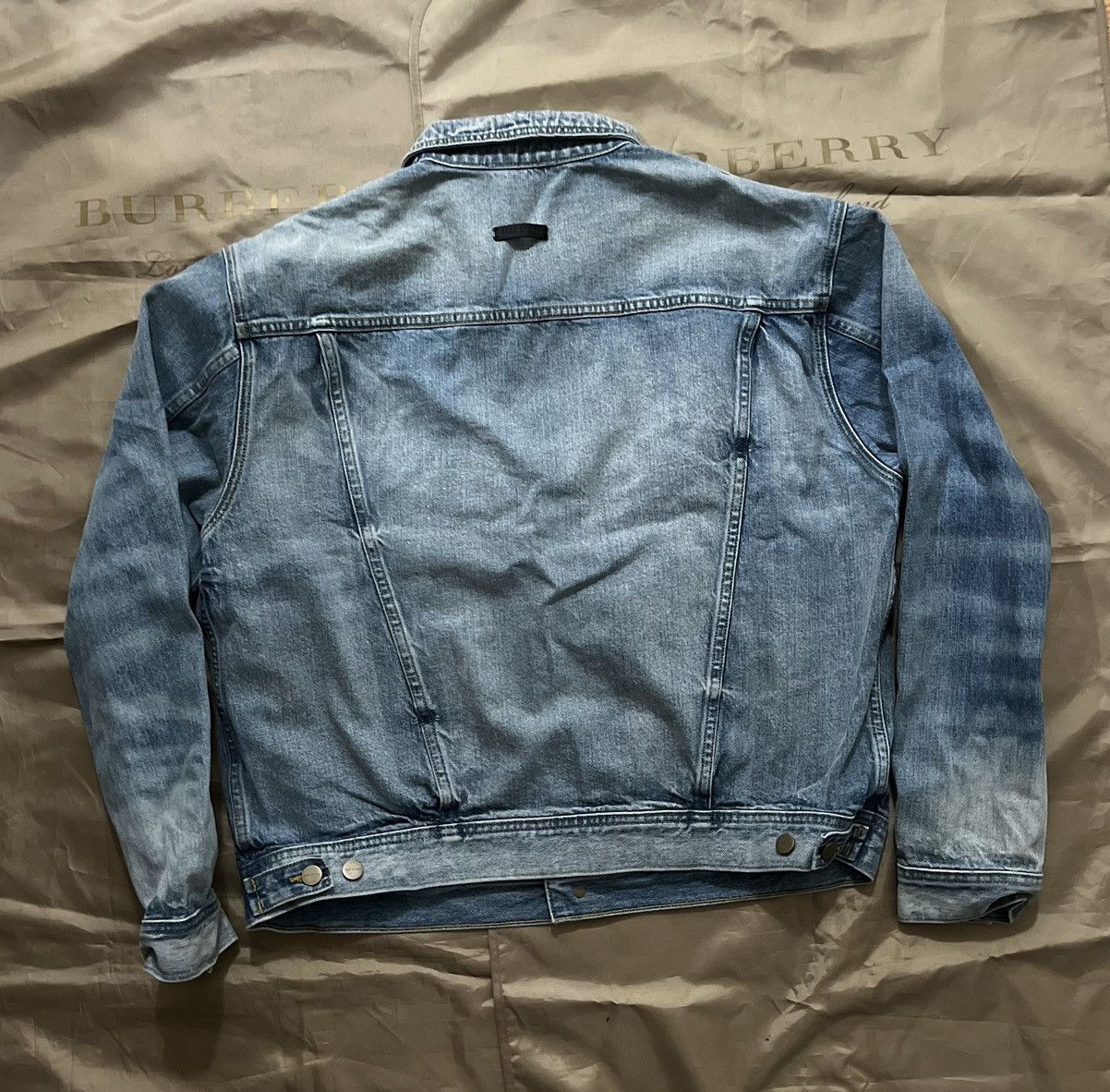 Fear of God FEAR OF GOD DENIM TRUCKER JACKET size L $1500 Size US L / EU 52-54 / 3 - 7 Thumbnail