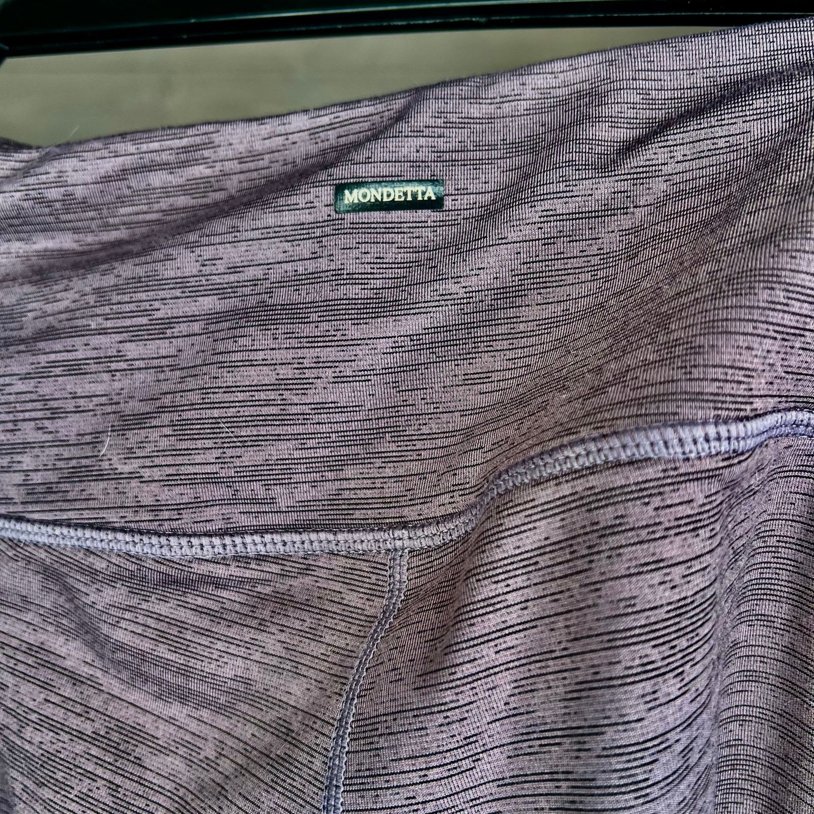 Other Mondetta women’s activewear plum leggings Size Small Size 28" / US 6 / IT 42 - 4 Thumbnail