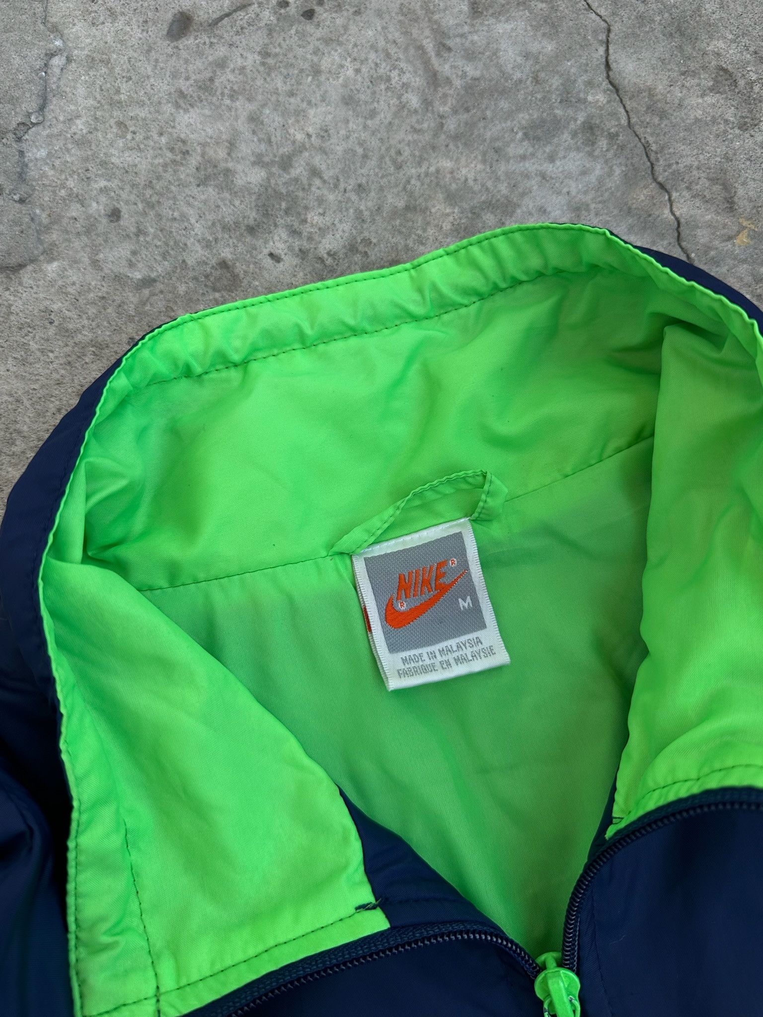Nike Vintage Nike track jacket streetwear Size US M / EU 48-50 / 2 - 8 Thumbnail