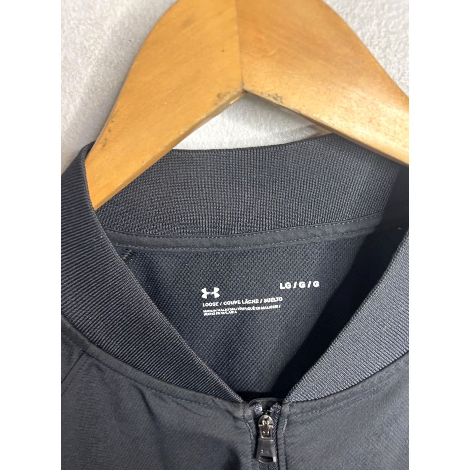Under Armour Under Armour Jacket Mens Large Black Full Zip Lightweight Athletic Loose Fit Size US L / EU 52-54 / 3 - 7 Thumbnail
