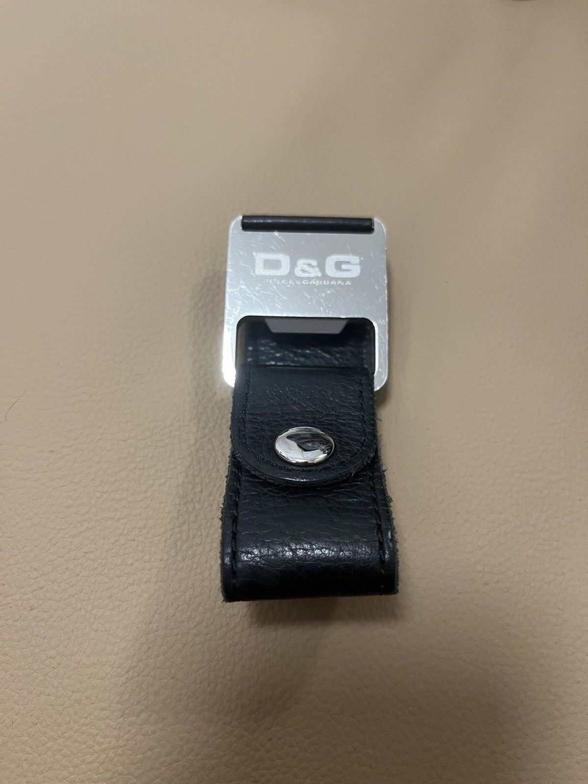 Dolce & Gabbana × Vintage D&G DOLCE & GABBANA metal bottle opener leather bracelet Size ONE SIZE - 1 Thumbnail