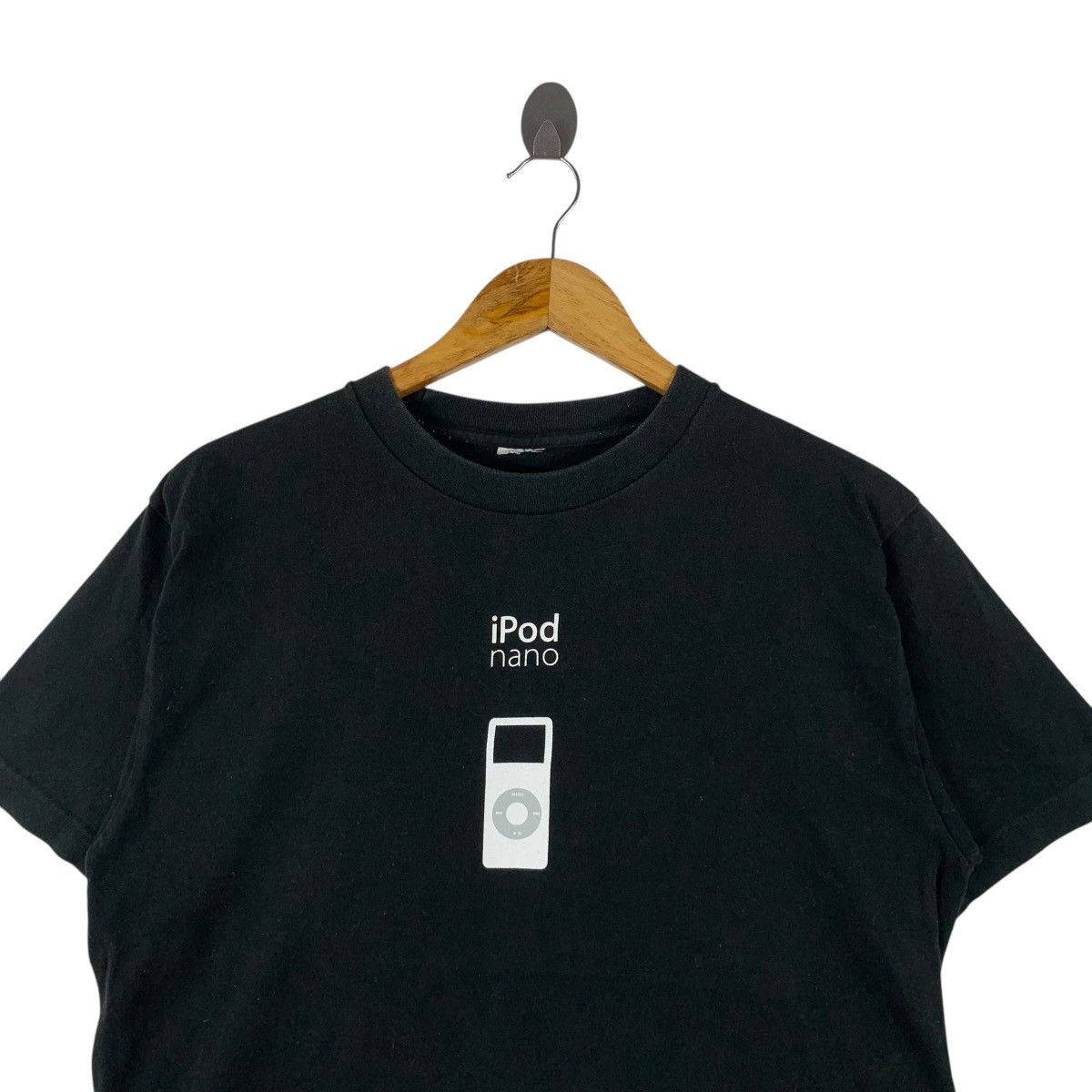 Vintage IPOD NANO By Apple Inc Portable Media Player Center T-Shirt Size US M / EU 48-50 / 2 - 2 Thumbnail