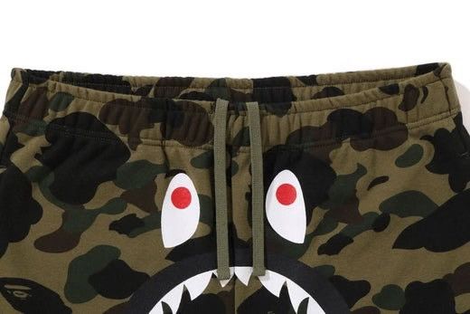 Bape Bape Camo Shark Shorts Size ONE SIZE - 3 Thumbnail