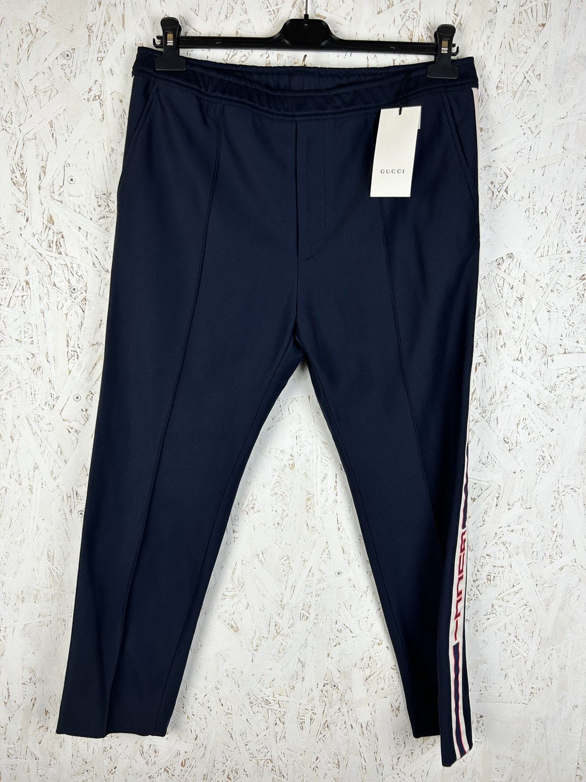 Gucci BNWT Gucci Jogging Pant With Gucci Stripe 50 Size US 34 / EU 50 - 3 Thumbnail