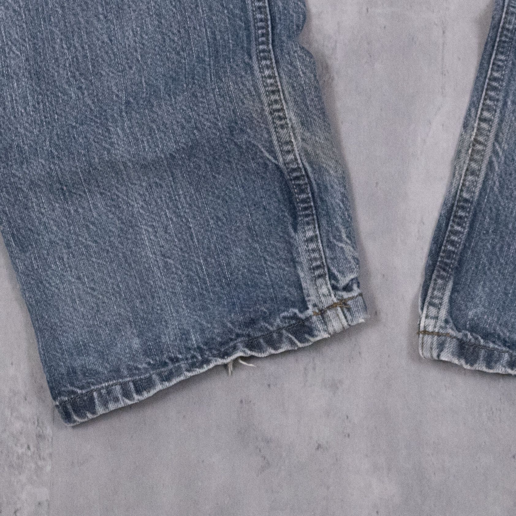 DKNY Y2K 2000s DKNY Jeans Baggy Fit Distressed Denim Pant's Size US 38 / EU 54 - 7 Thumbnail