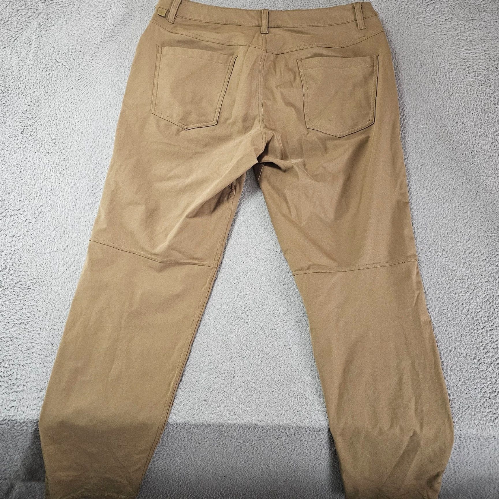 Lululemon Lululemon Pants Mens 33 Classic Fit 5-Pocket Chino Stretch Brown Size US 33 - 6 Thumbnail