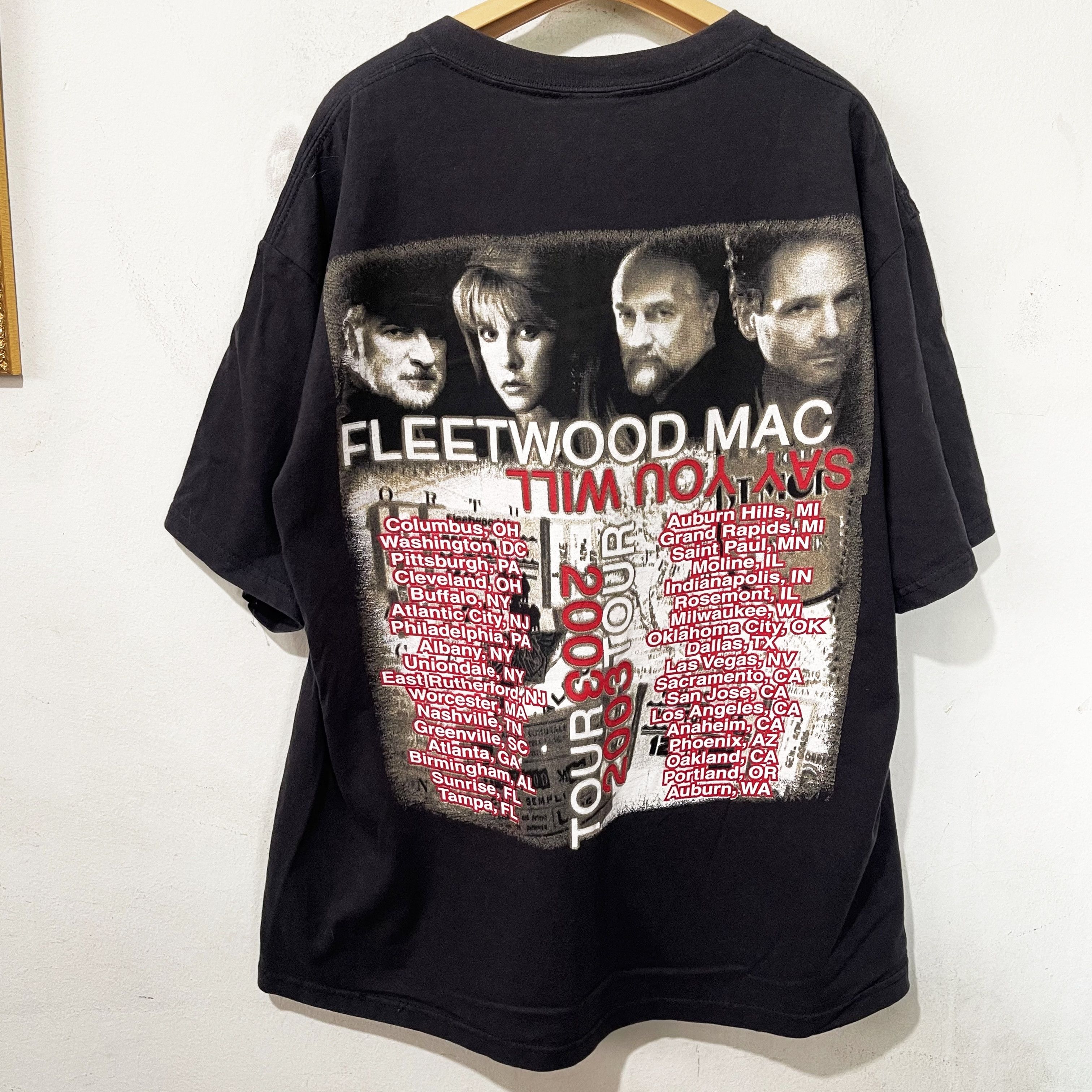 Band Tees Vintage 2003 Fleetwood Mac Tour T-Shirt Size US XL / EU 56 / 4 - 3 Thumbnail