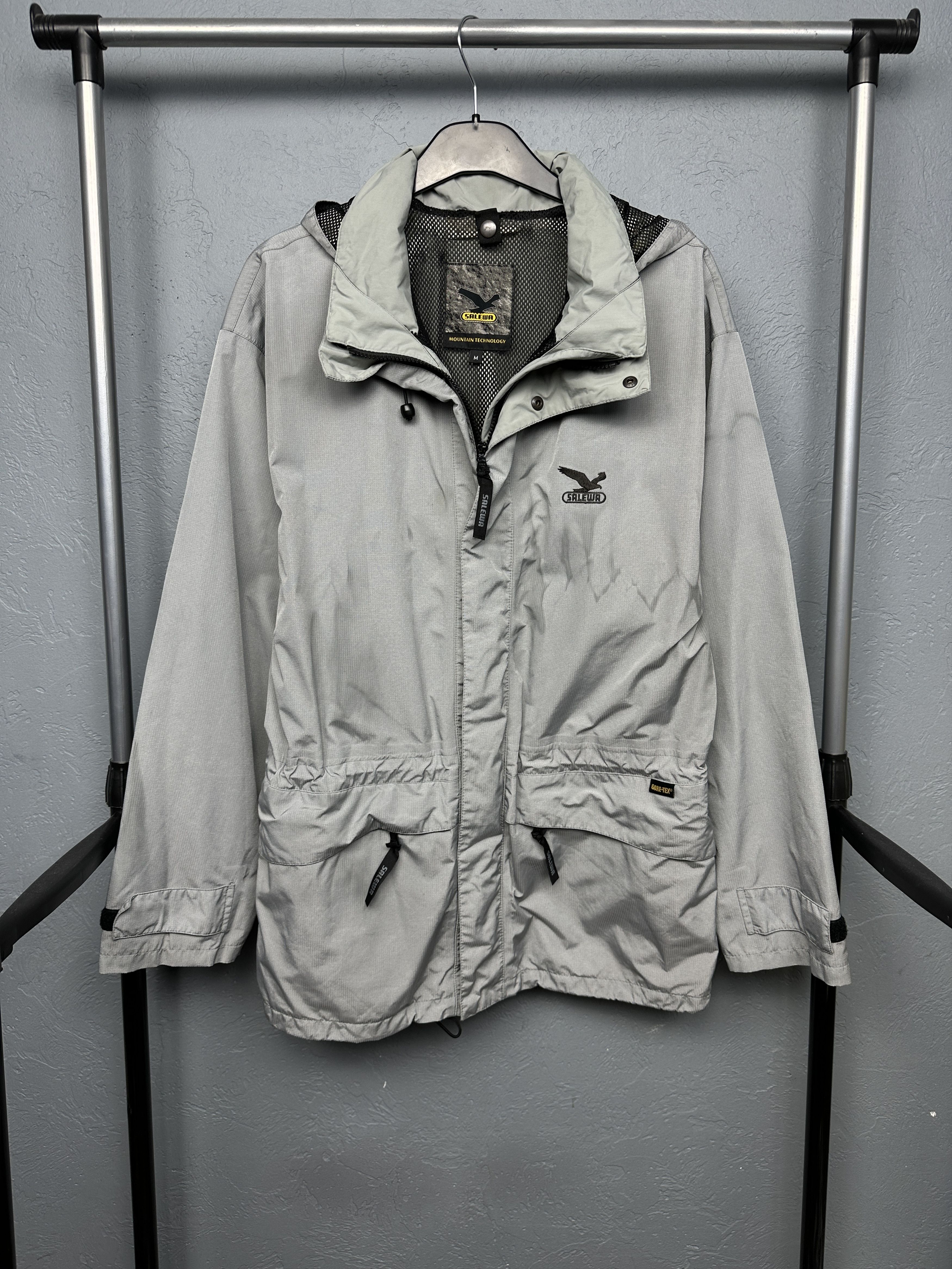 SALEWA Salewa Vintage Mens Windbreaker Nylon Jacket Size US M / EU 48-50 / 2 - 1 Thumbnail