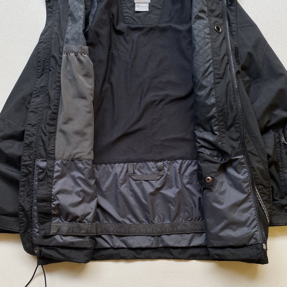 Nike ACG Nike ACG Outdoor Jacket Size US M / EU 48-50 / 2 - 8 Thumbnail