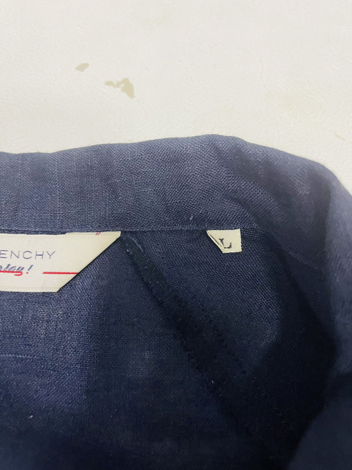 Givenchy × Vintage Givenchy Play Light Jacket (07) Size M / US 6-8 / IT 42-44 - 4 Thumbnail
