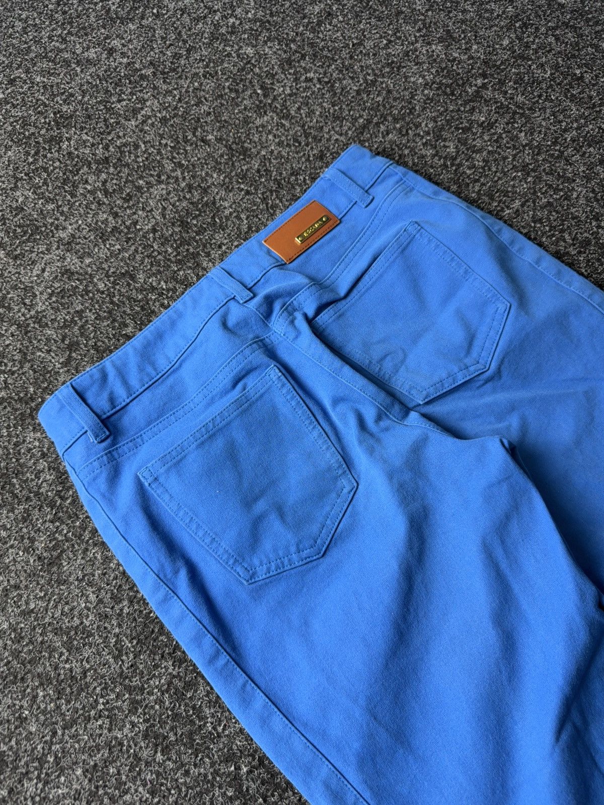 Escada Avant Garde Luxury Designer Escada gold logo Blue pants Size 31" - 15 Thumbnail