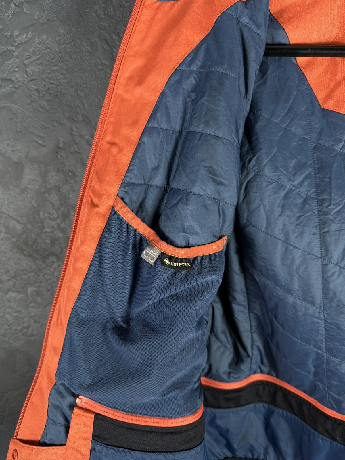 Mammut Mammut Sports Group AG Birren 5 Gore-Tex Women’s Jacket Size M / US 6-8 / IT 42-44 - 16 Thumbnail