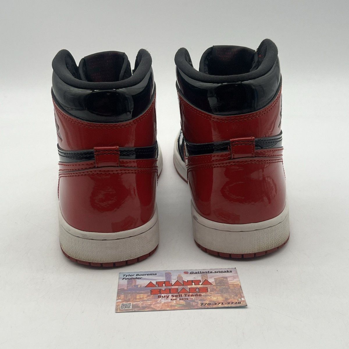 Nike Air Jordan 1 high patent bred Size US 8.5 / EU 41-42 - 3 Thumbnail