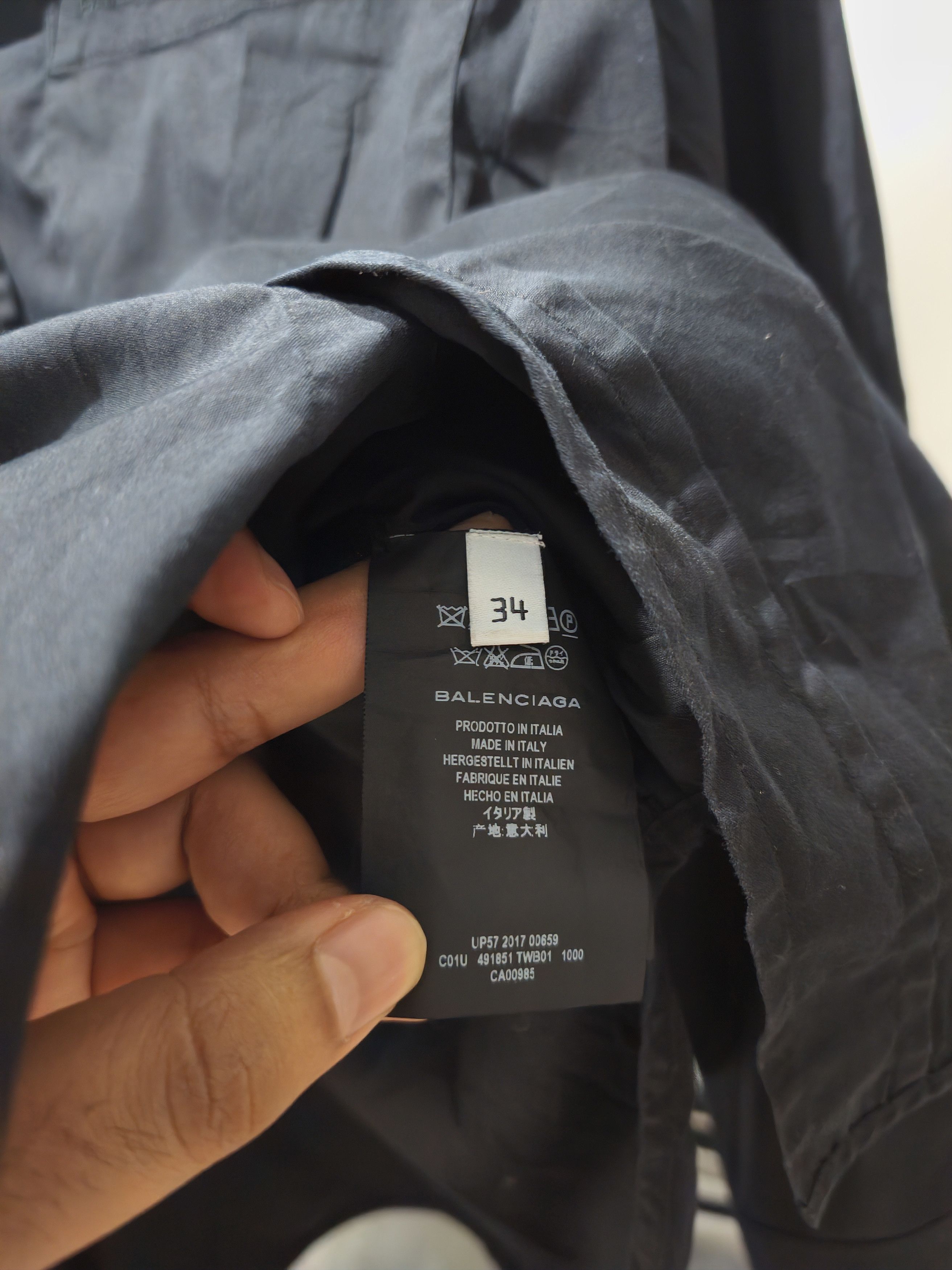Balenciaga Balenciaga swing button up shirt Size US XS / EU 42 / 0 - 4 Thumbnail