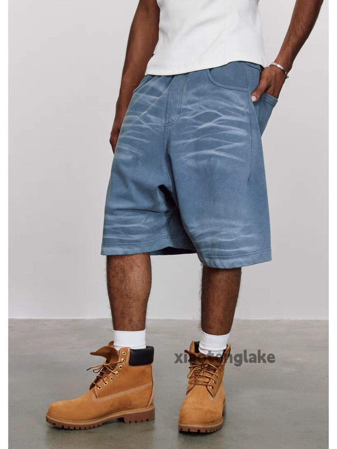 Designer Unisex outdoor utility loose baggy sports shorts Size US 36 / EU 52 - 3 Thumbnail