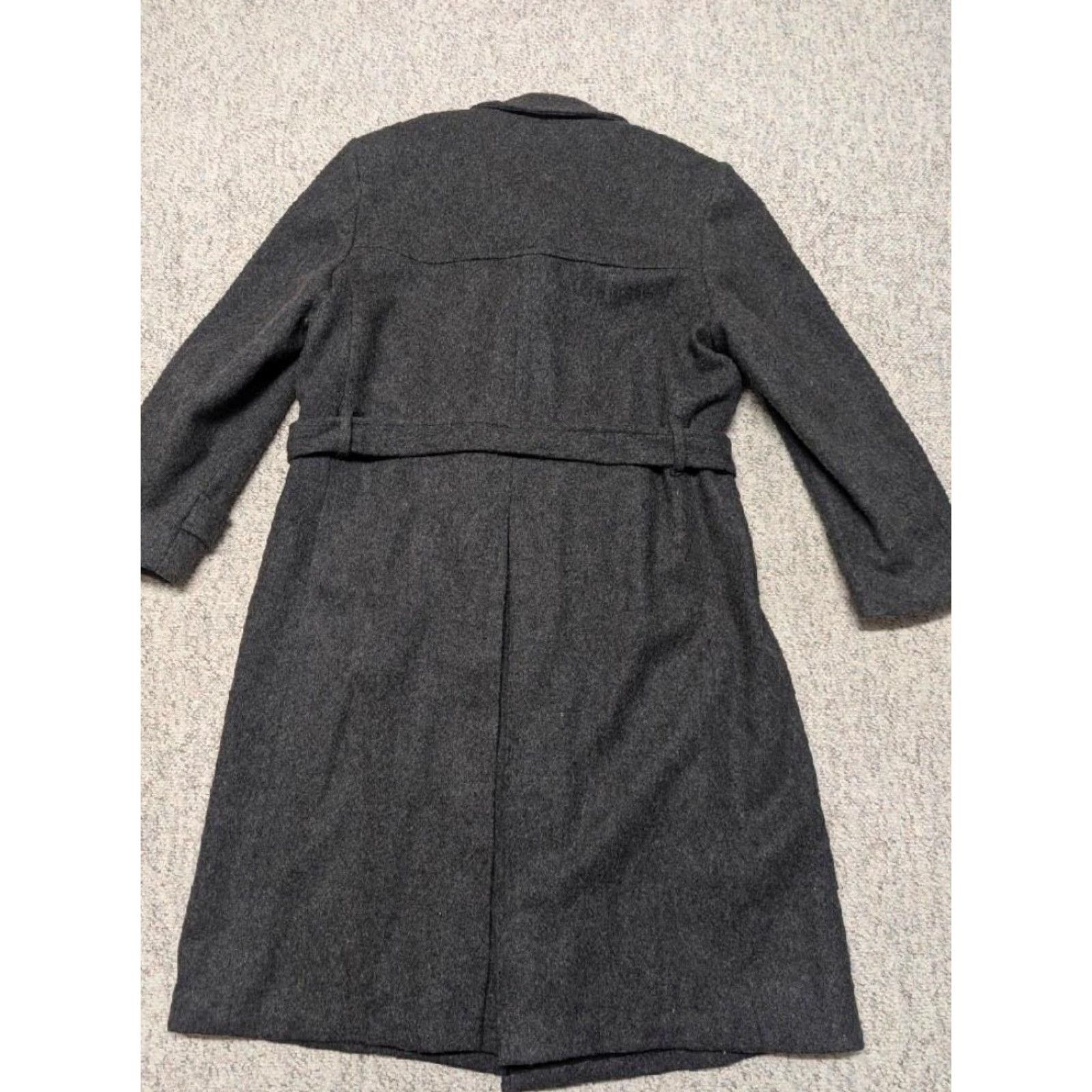 Doublet VINTAGE Botany 500 OVERCOAT Wool Black 3XL Wool Blend Long Double Breasted Belted USA Made Coat Mens Size US XXL / EU 58 / 5 - 2 Thumbnail