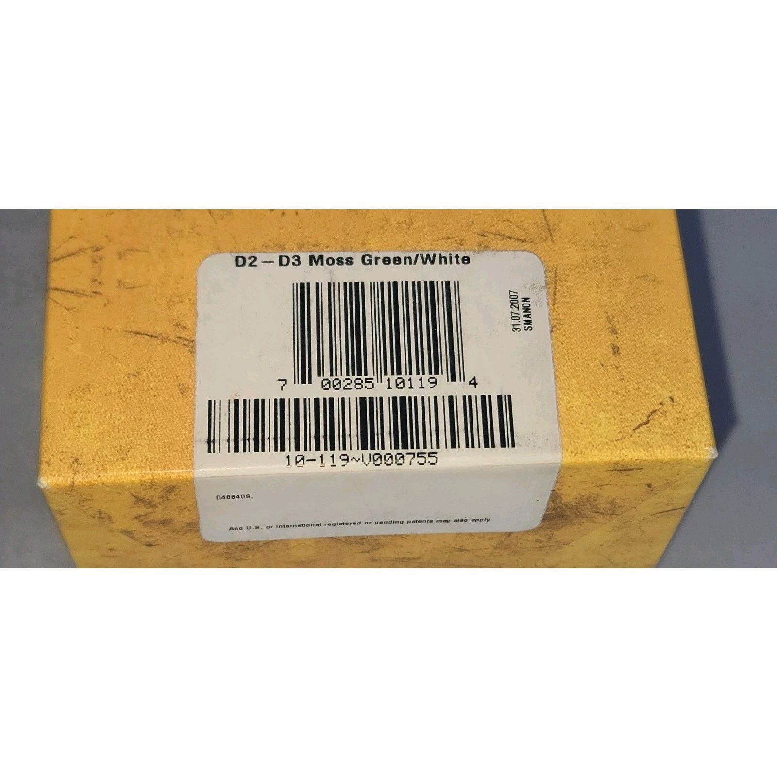 Oakley NEW Oakley Y2K Vintage D2 3 Sport Glo Watch Digital Gel Band Size 36 - 22 Thumbnail
