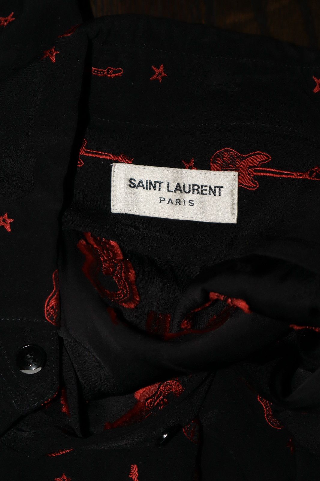 Saint Laurent Paris Saint Laurent Paris 2015 Guitar Silk Button Shirt Size US XXS / EU 40 - 3 Thumbnail