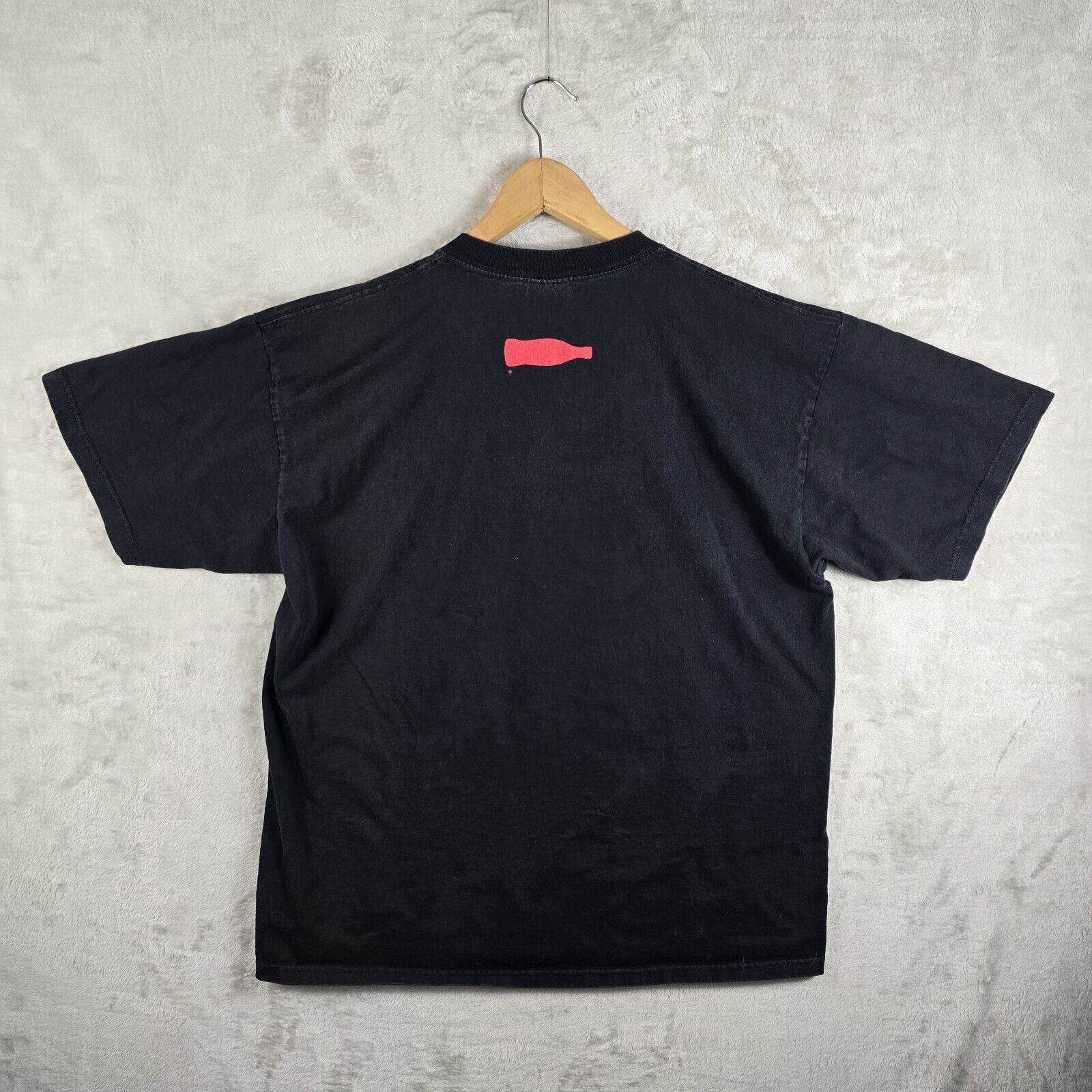 Gildan Vintage Coca Cola Soda Promo “IYDKYDG” Black T-Shirt Size XL Size US XL / EU 56 / 4 - 6 Thumbnail