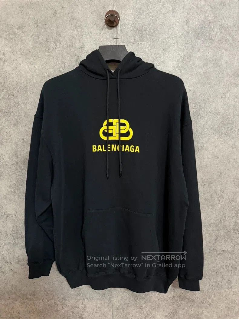 Balenciaga Balenciaga Lock Logo Black Hoodie. Size US XS / EU 42 / 0 - 1 Thumbnail