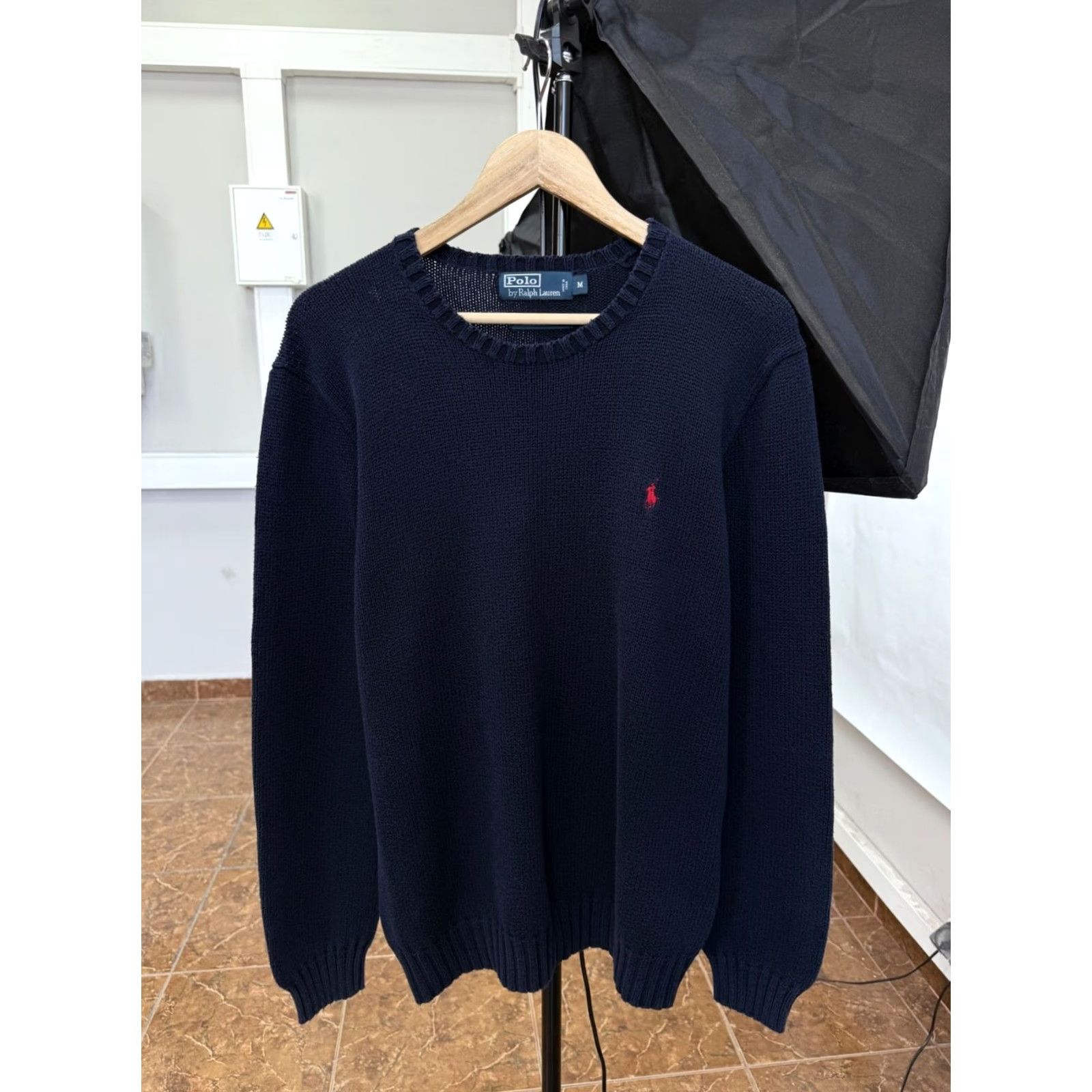 Ralph Lauren VINTAGE Ralph Lauren Sweater Dark Blue 90s Knitted Aran Size M Mens Size US M / EU 48-50 / 2 - 2 Thumbnail