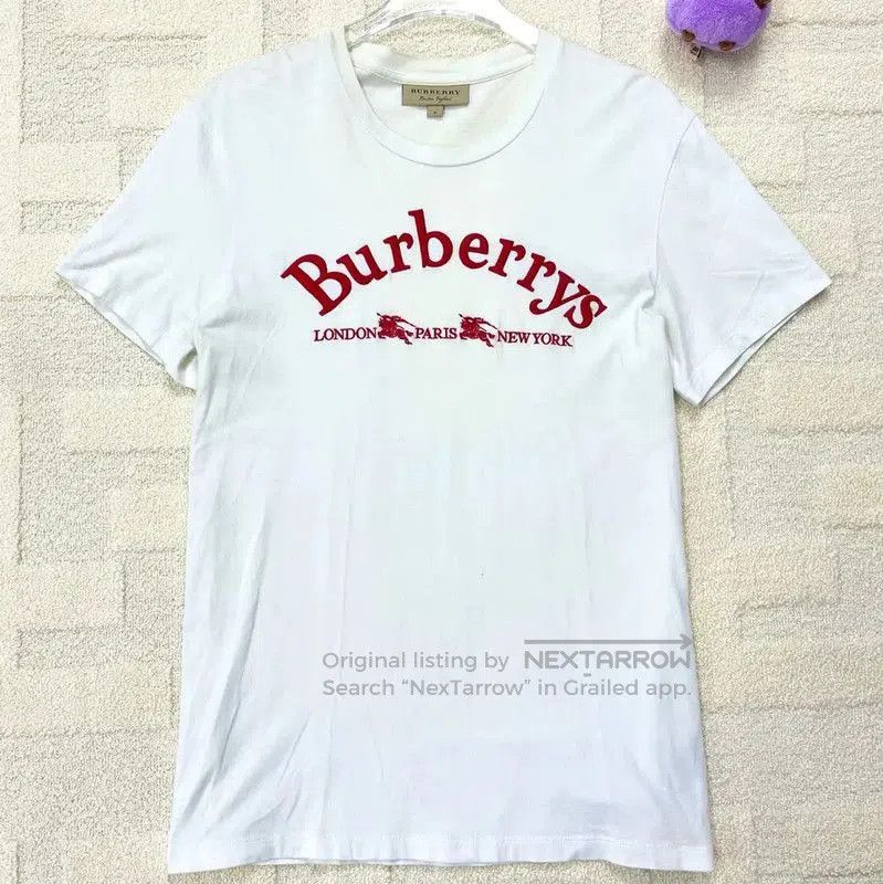 Burberry White Women's T-Shirt with Logo.