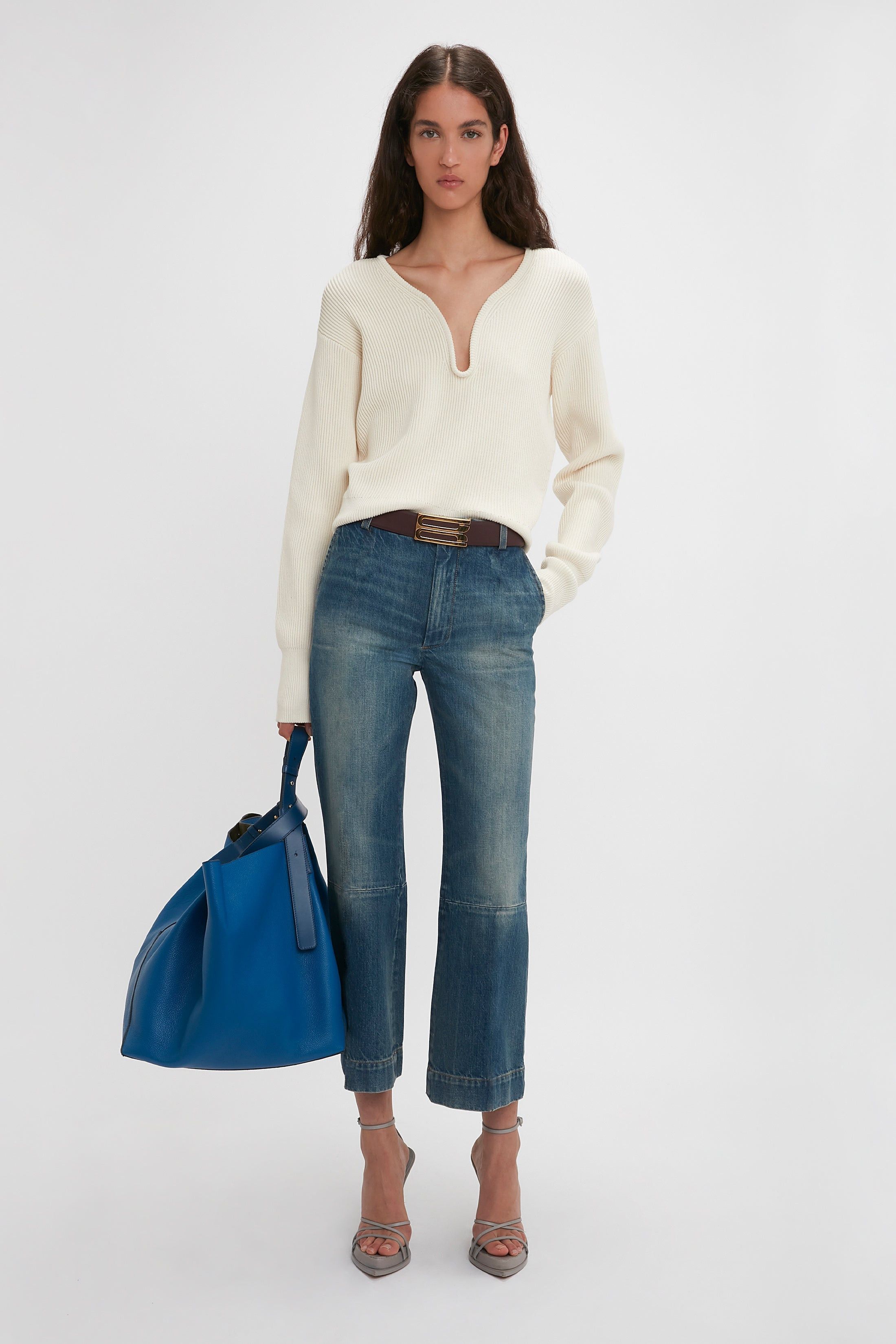Victoria Beckham o1mle0525 Cropped Kick Jean Indigrey Wash in Blue Size 26" / US 2 / IT 38 - 6 Thumbnail