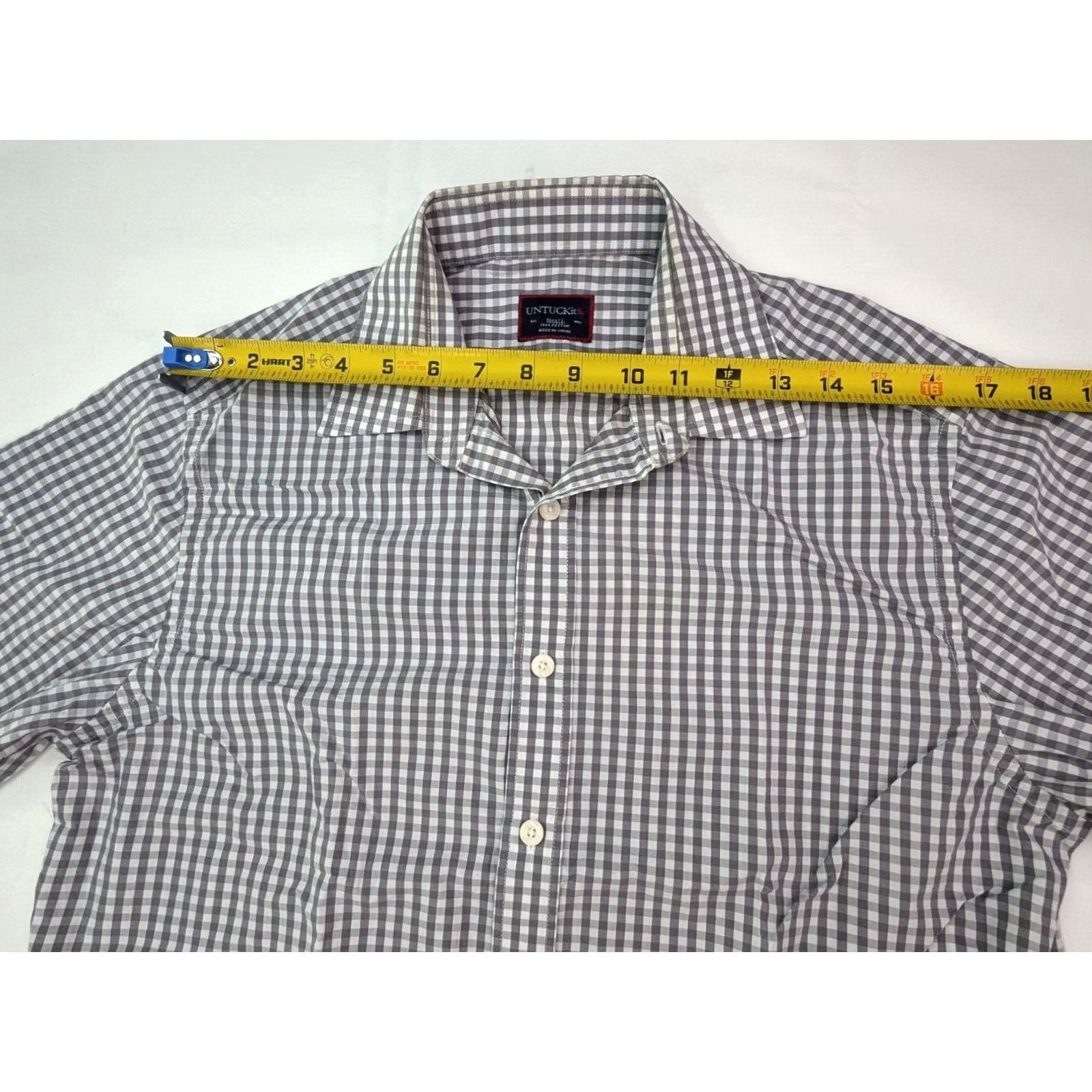 UNTUCKit UNTUCKit Plaid Button-Up Shirt Mens S Gray White Check Long Sleeve 42 Chest Size US S / EU 44-46 / 1 - 6 Thumbnail