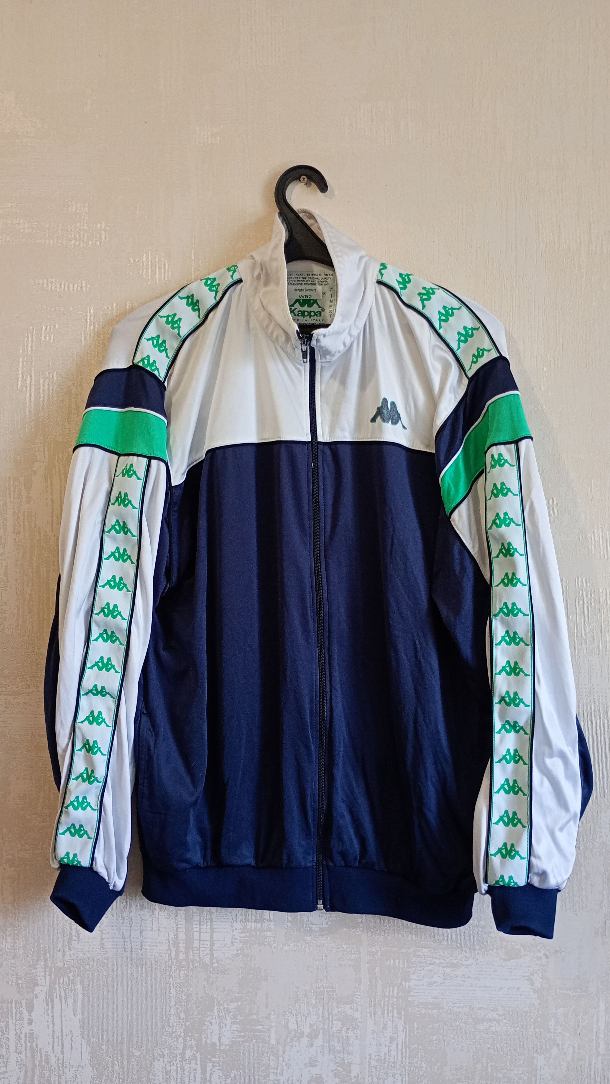 80s Vintage Made in Italy Zipped Tracksuit Top Lampas Kappa